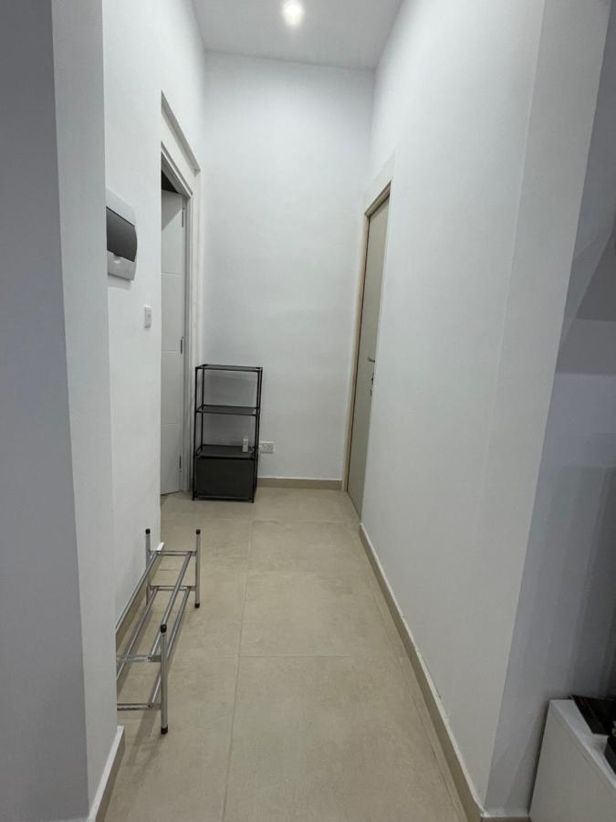 Brand New Appartement Of Two Bedrooms In Sliema Exteriör bild
