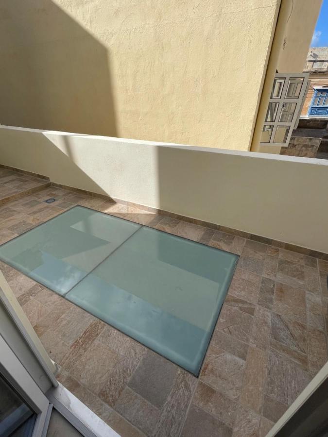Brand New Appartement Of Two Bedrooms In Sliema Exteriör bild